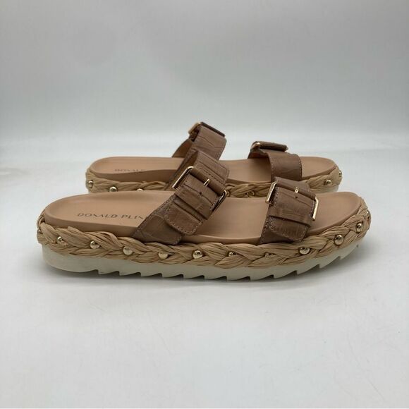 Donald J. Pliner Larabee Sandal - Picture 3 of 10